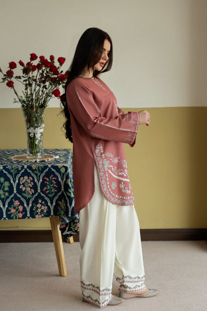 Dusty Rose Embroidered Lawn 2-Piece Suit